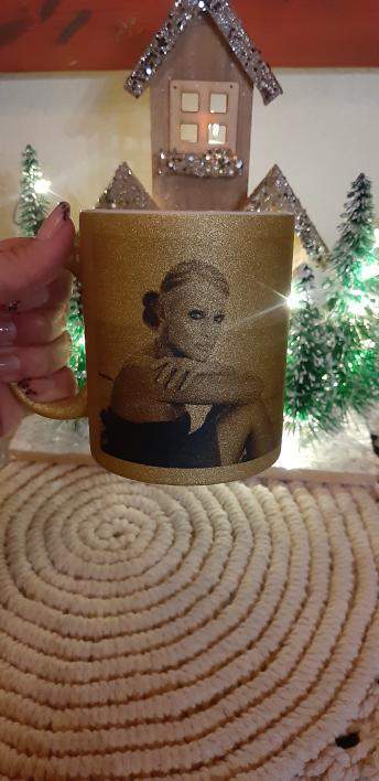 Κούπα Νατάσσα Θεοδωρίδου με Glitter & QR το αγαπημένο σου soundtrack.