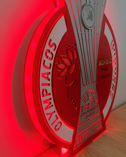 Φωτιστικό τοίχου με φωτισμό led Ολυμπιακός!