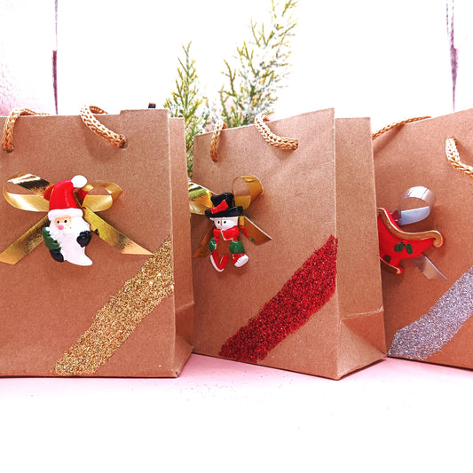 Χριστουγεννιάτικα Γούρια.